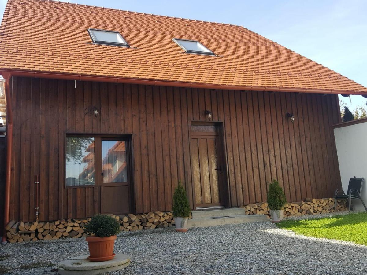 ホテル Casa Sura Sasilor シビウ エクステリア 写真