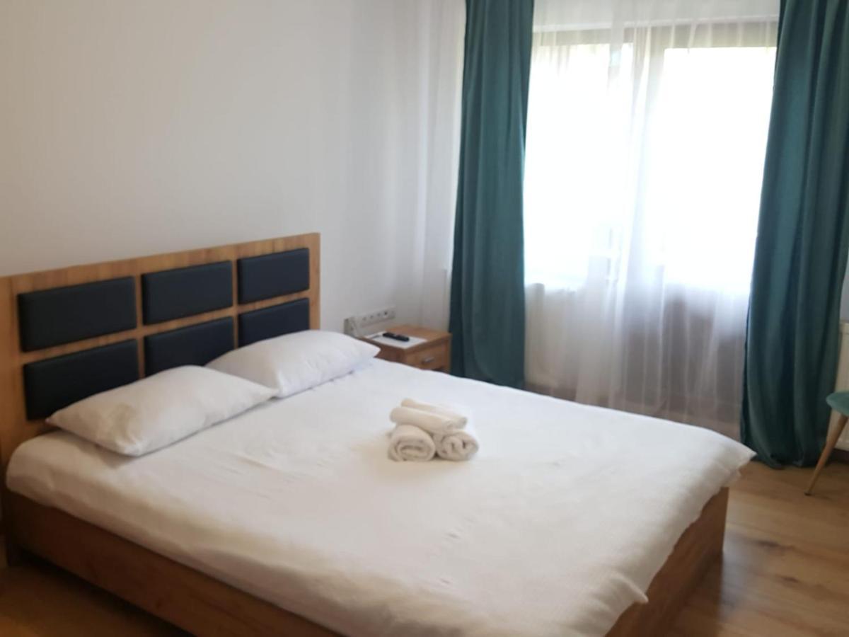 ホテル Casa Sura Sasilor シビウ 部屋 写真