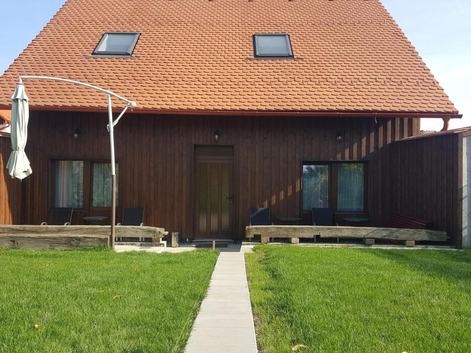 ホテル Casa Sura Sasilor シビウ 部屋 写真